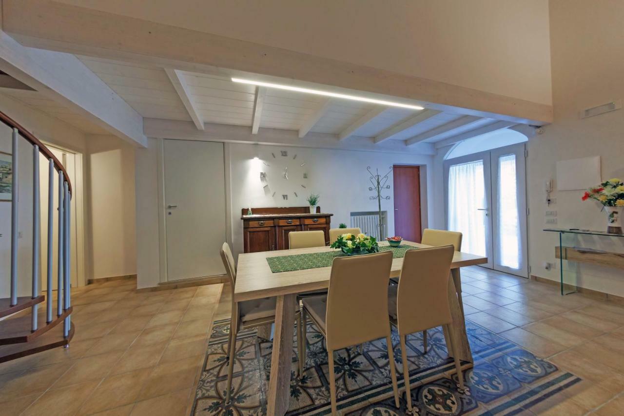 Casa Vacanza L'Alloro 2 Matera Bagian luar foto