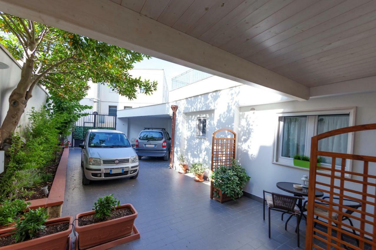 Casa Vacanza L'Alloro 2 Matera Bagian luar foto