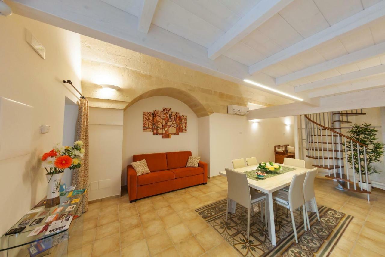 Casa Vacanza L'Alloro 2 Matera Bagian luar foto